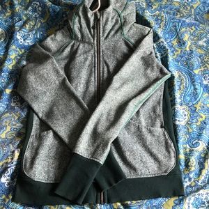 Excellent condition lululemon scuba hoody